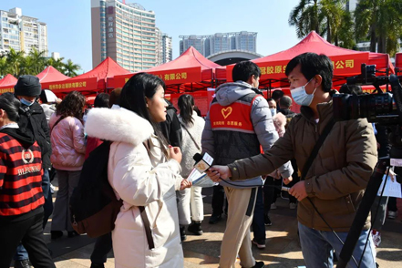 1月31日，梧州市大型戶外招聘活動繼續(xù)進(jìn)行丨“‘就’在梧州 前‘兔’似錦”春風(fēng)行動專項招聘會等你來