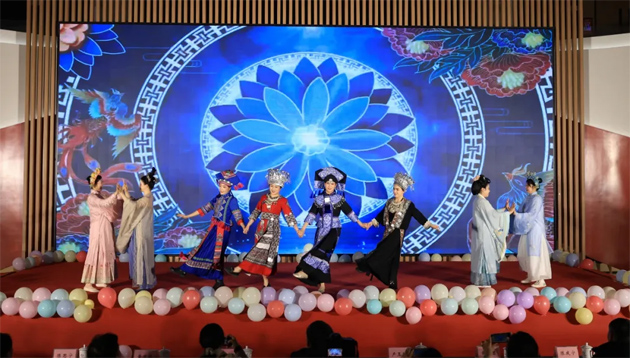 “三八”國(guó)際婦女節(jié)期間，我市各級(jí)工會(huì)舉辦系列慶?；顒?dòng)